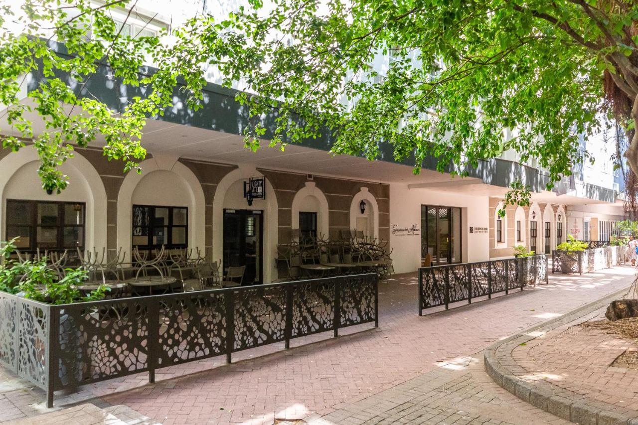 Trendy Apartment In Thibault Square City Centre Le Cap Extérieur photo